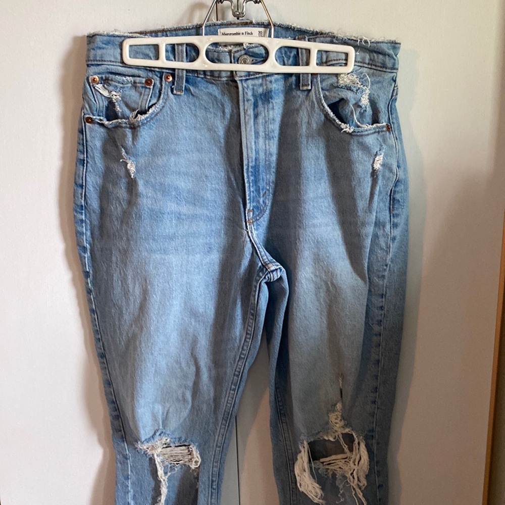 Abercrombie & Fitch Womens The Mom High Rose Jeans